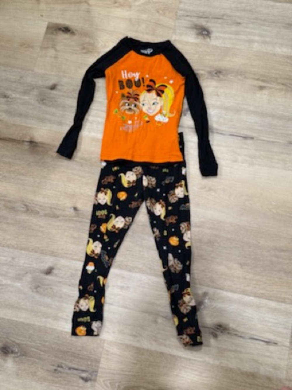 Jojo Kids Halloween Hey Boo Pumpkin & Bow Character Orange Pajama Sleepwear Set